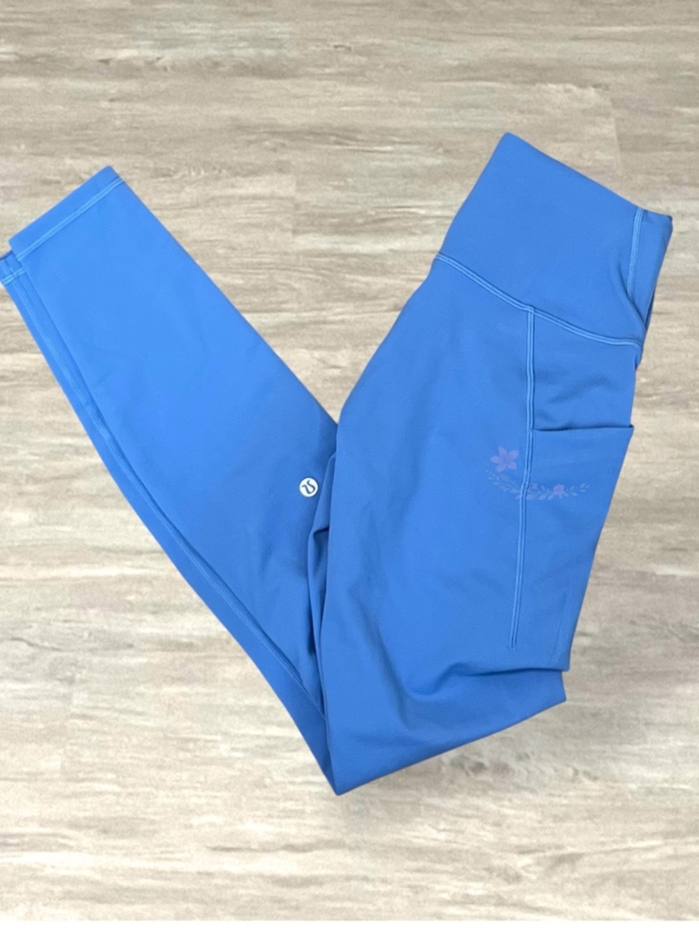 NWT Lululemon Wunder Train High-Rise with Pockets 28”- Pool Party 8 - Picture 2 of 4
